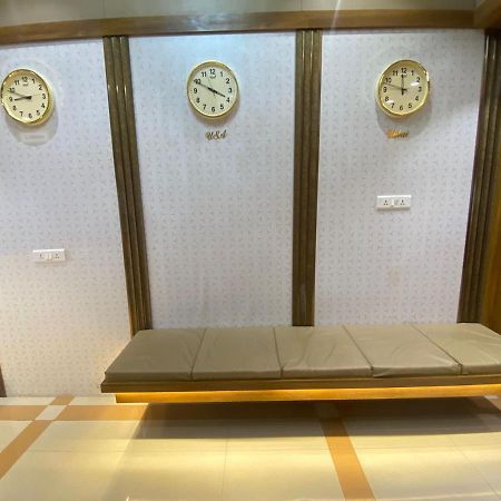 Hotel Bkc Crown - Near Trade Centre, Visa Consulate 孟买 外观 照片