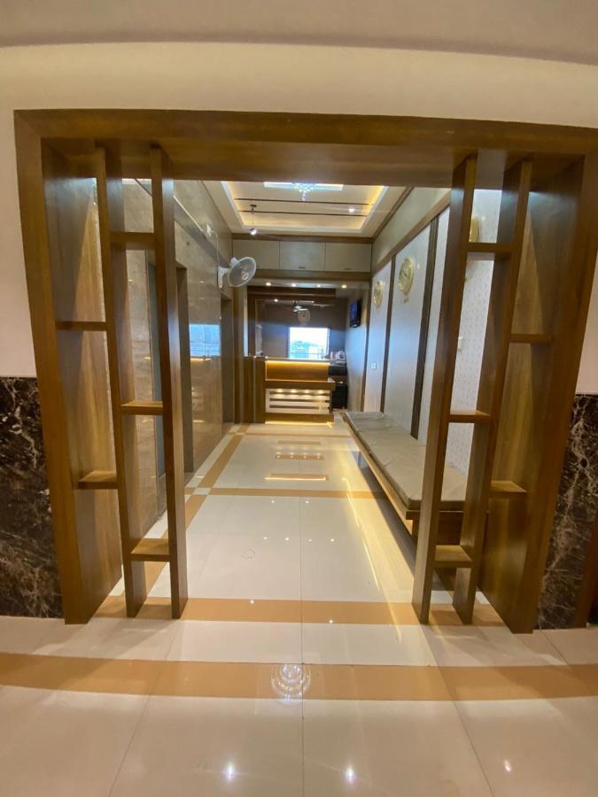Hotel Bkc Crown - Near Trade Centre, Visa Consulate 孟买 外观 照片