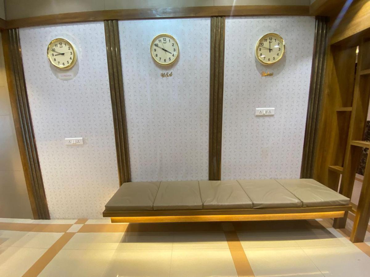 Hotel Bkc Crown - Near Trade Centre, Visa Consulate 孟买 外观 照片